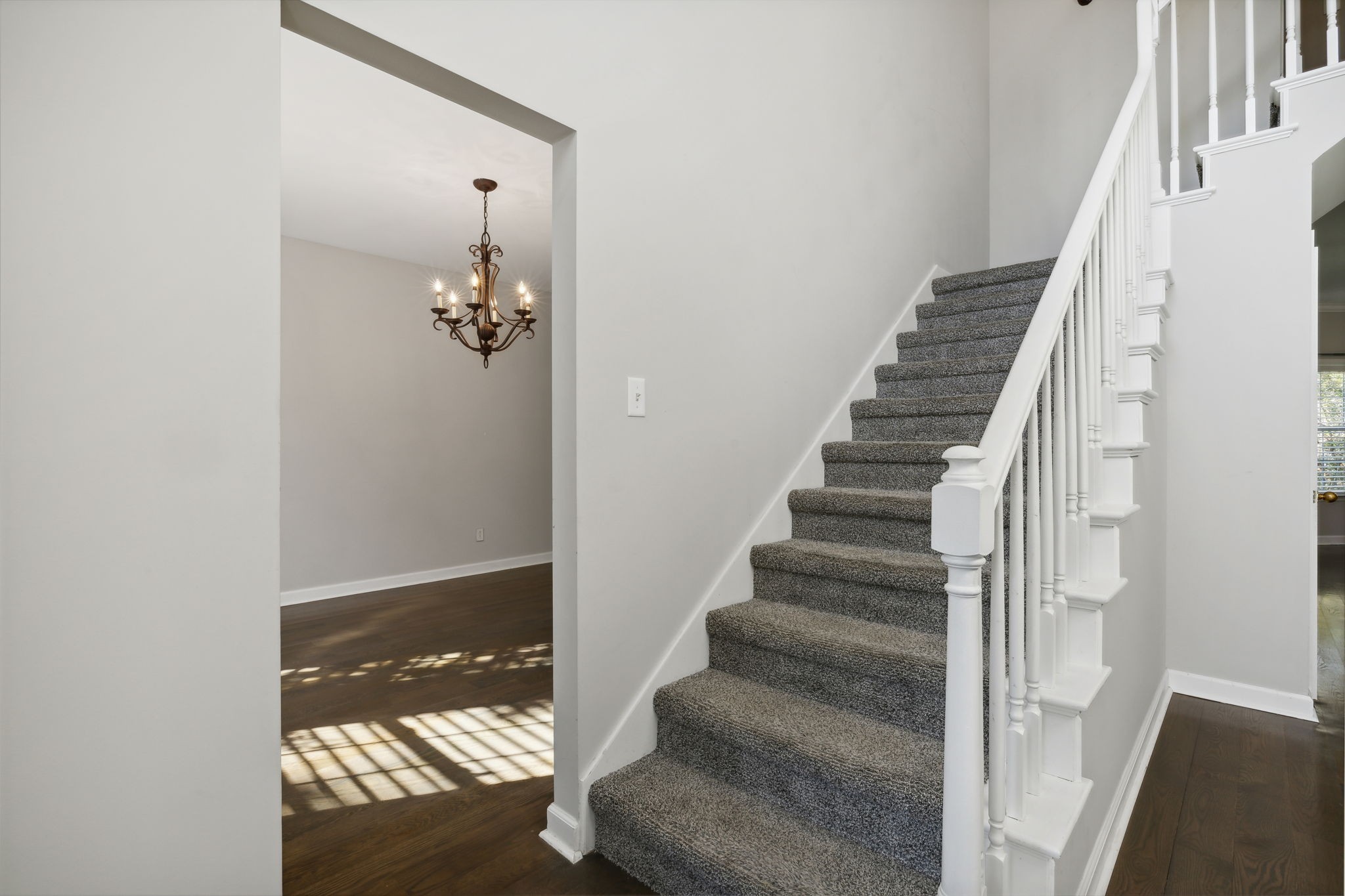 Brentwood, Tennessee 37027, United States, 5 Bedrooms Bedrooms, ,3 BathroomsBathrooms,Residential,Active,104649