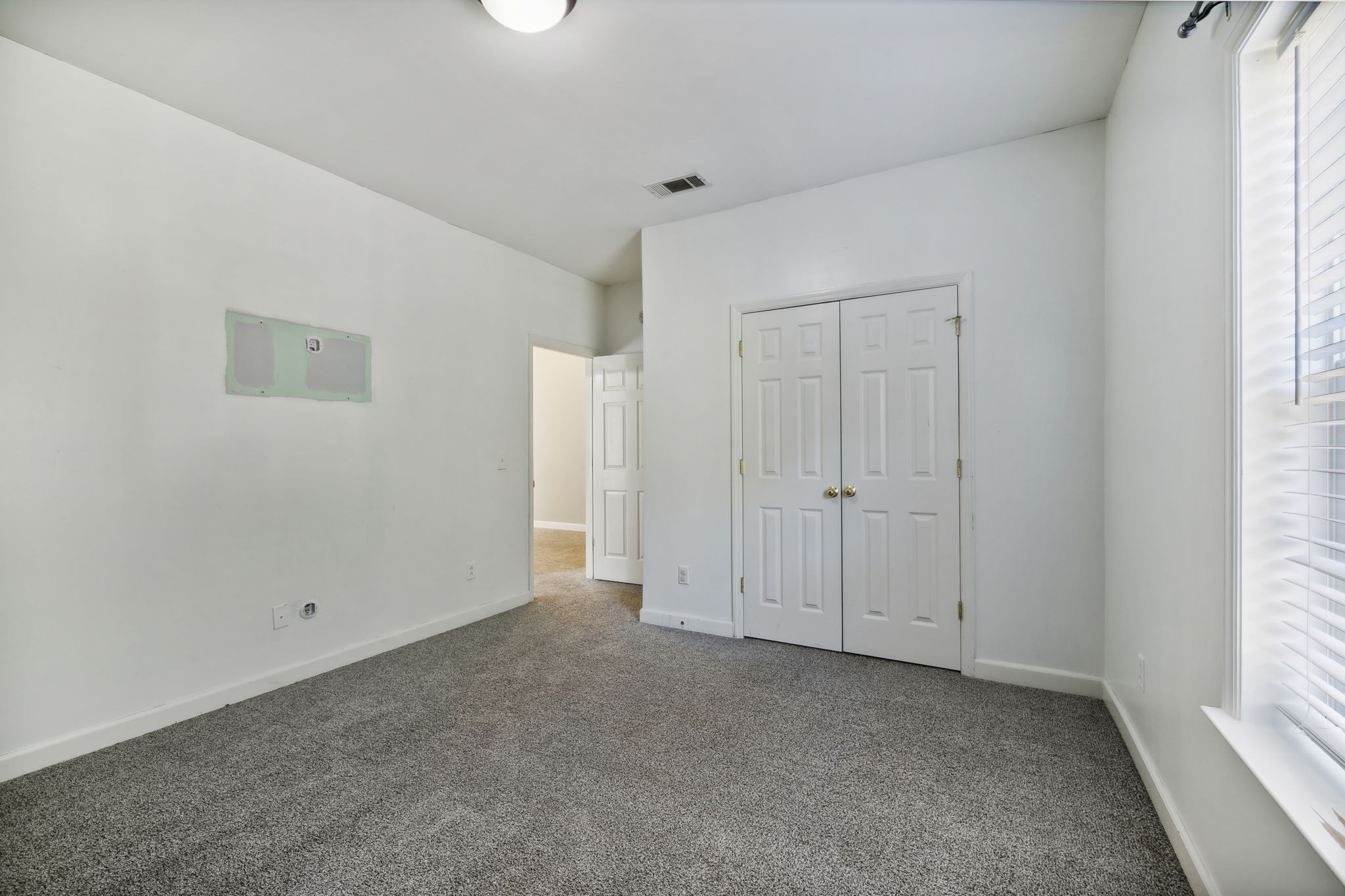 Brentwood, Tennessee 37027, United States, 5 Bedrooms Bedrooms, ,3 BathroomsBathrooms,Residential,Active,104649