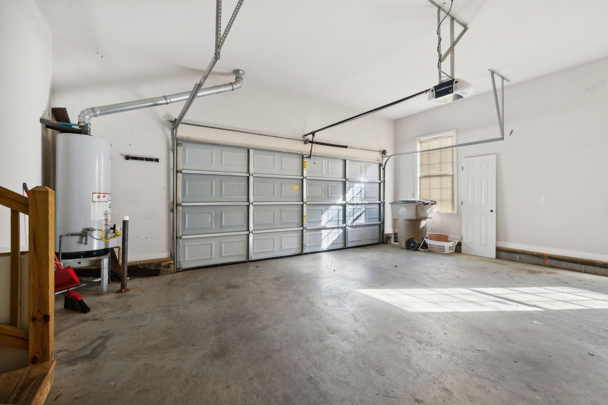 Brentwood, Tennessee 37027, United States, 5 Bedrooms Bedrooms, ,3 BathroomsBathrooms,Residential,Active,104649