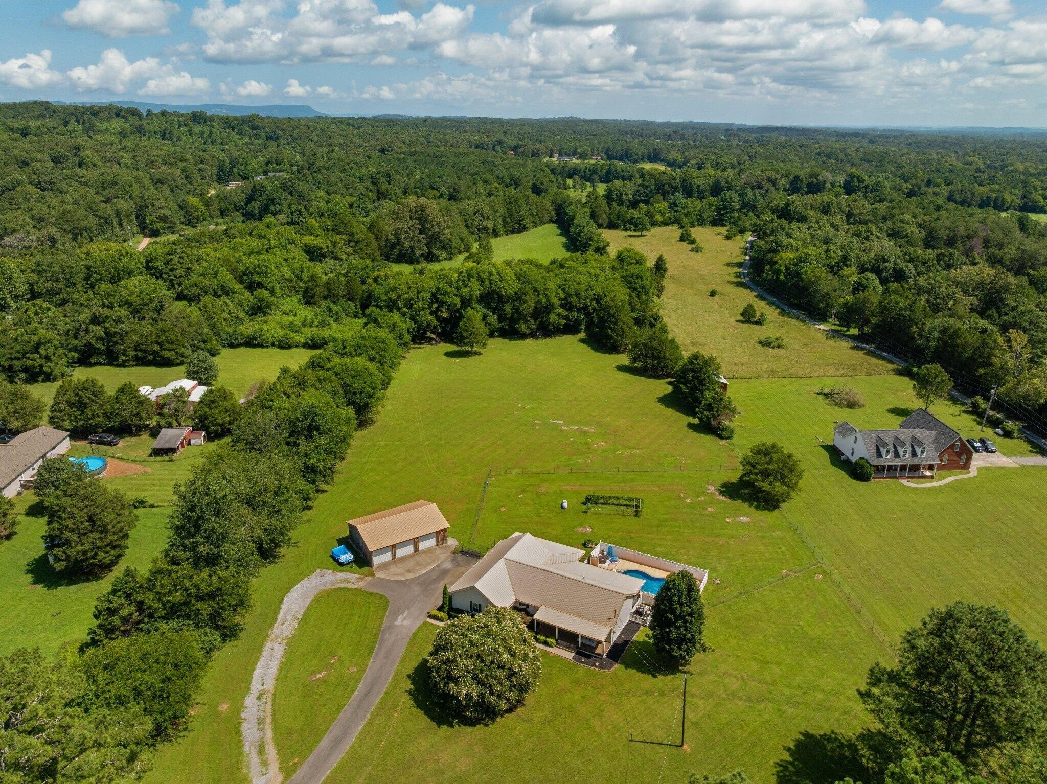 558 Bonds Road
