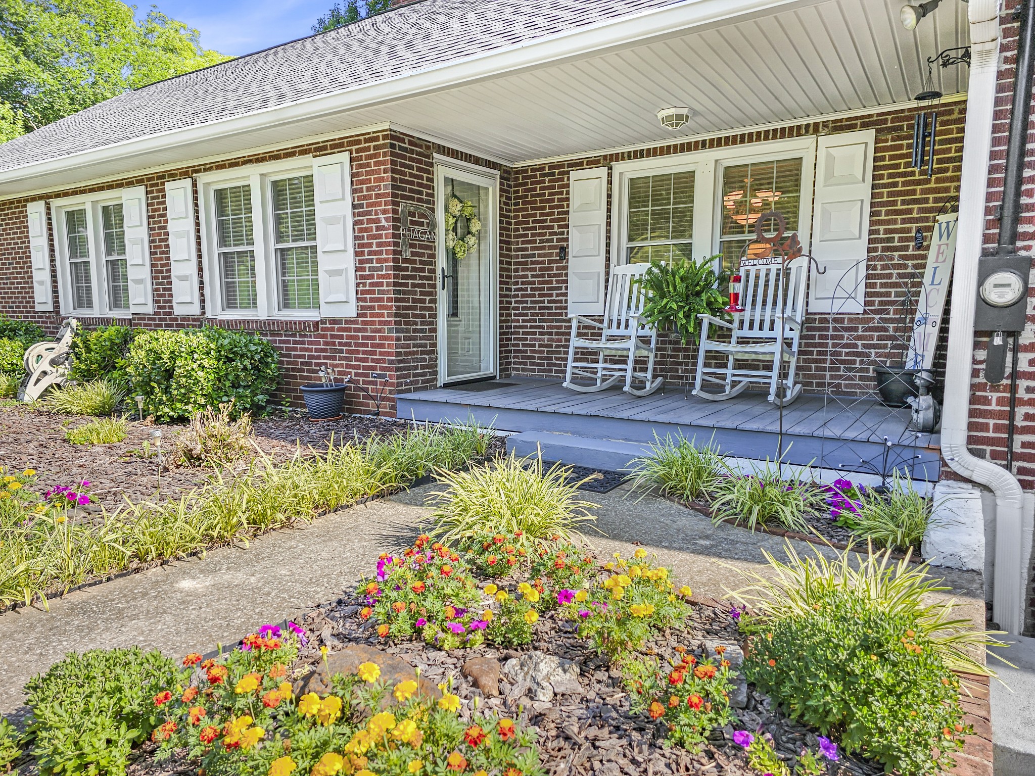 130 Sunset Dr