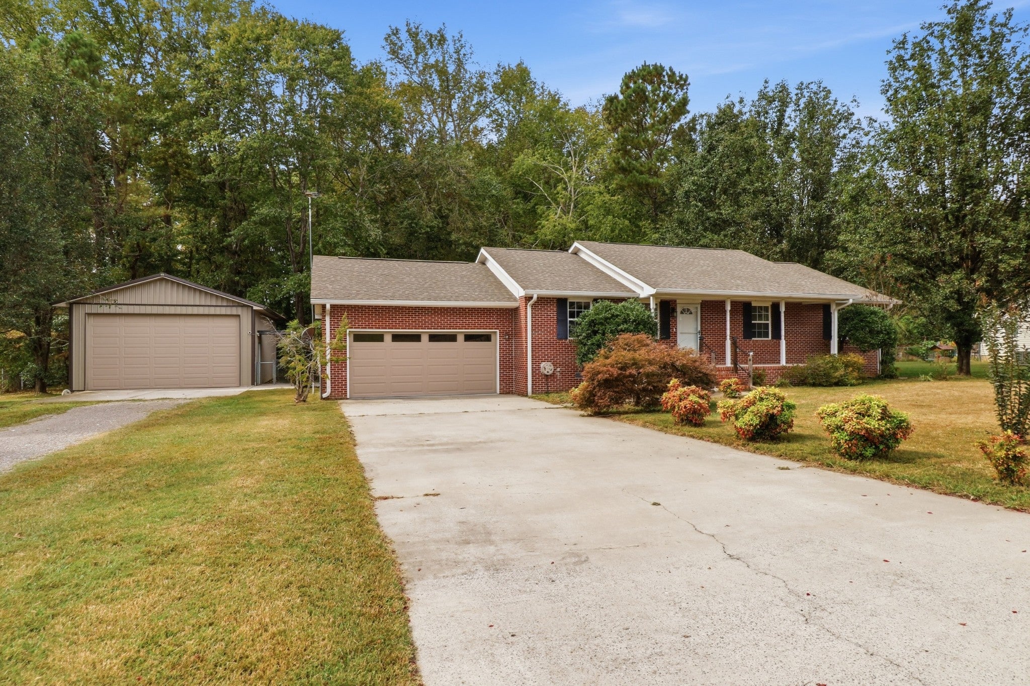 128 Lauren Lindsey Ln