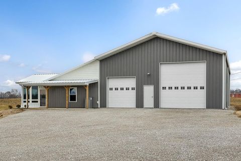 Photo of 14630 Old Kentucky Rd, Walling, TN 38587 (MLS # 3123732)