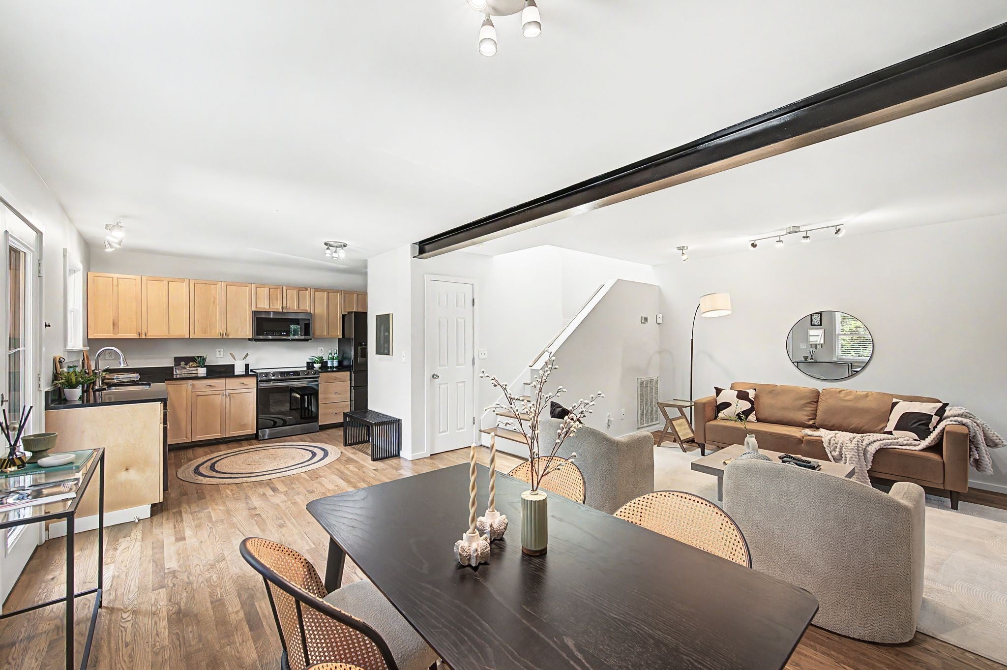 940 Gale Ln 127