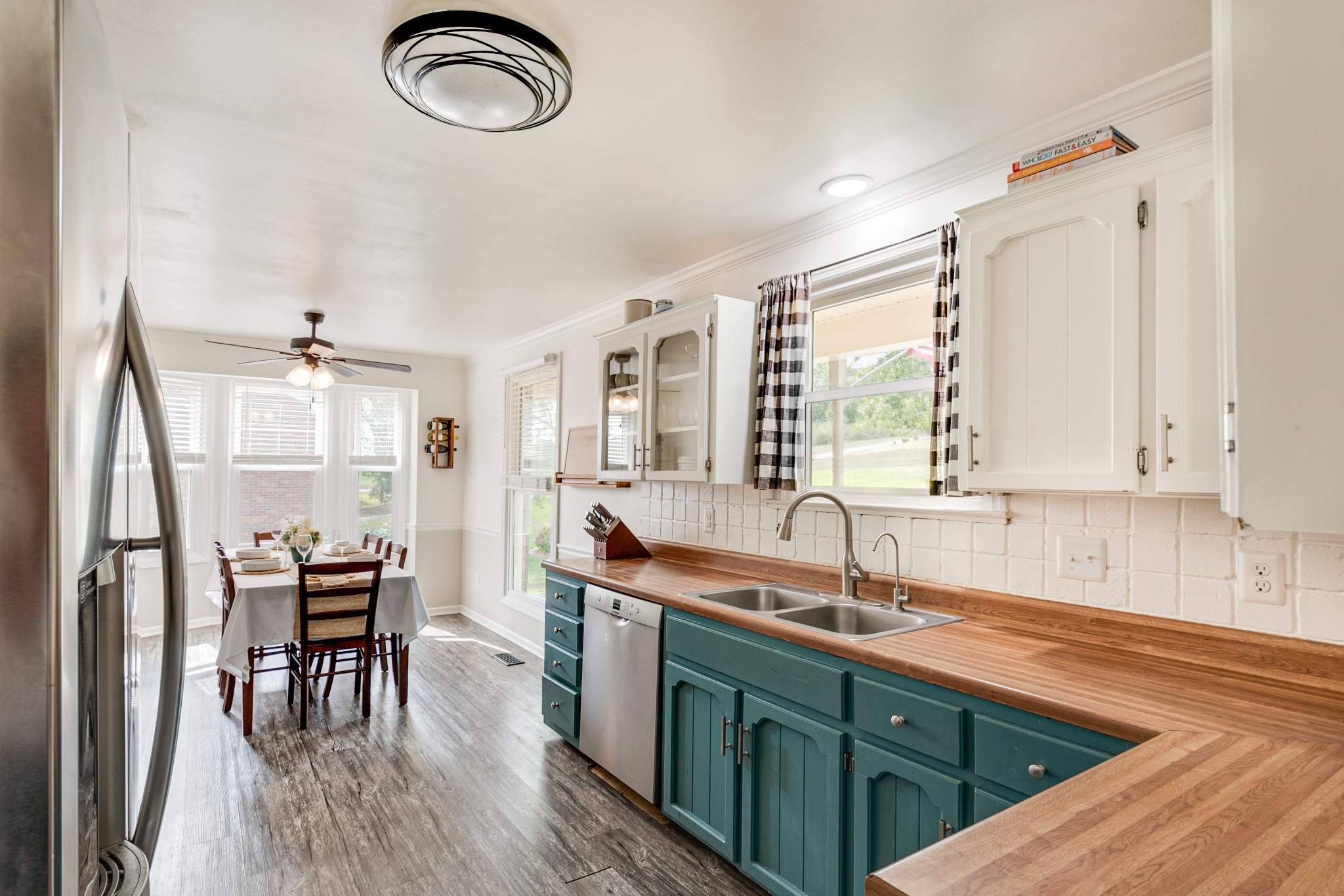 275 Highland Heights Dr