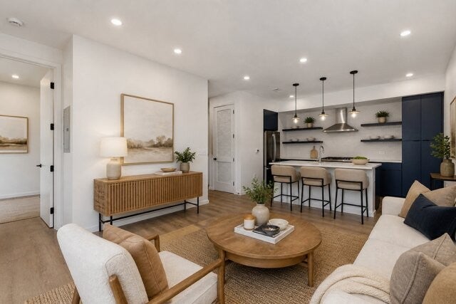 1-bed condo for sale in Nashville, TN 37203, 500 Merritt Ave 203 500 Merritt Ave 203, Nashville TN 37203 1-bed condo, photo 2 of 35