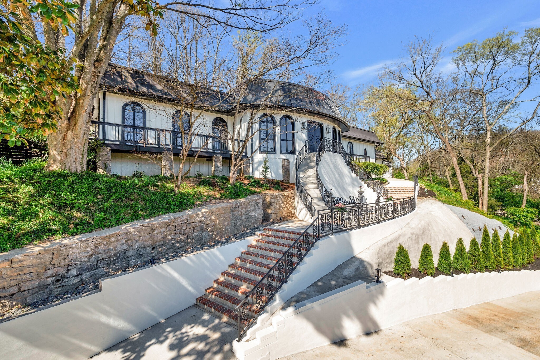 1206 McGrace Ln