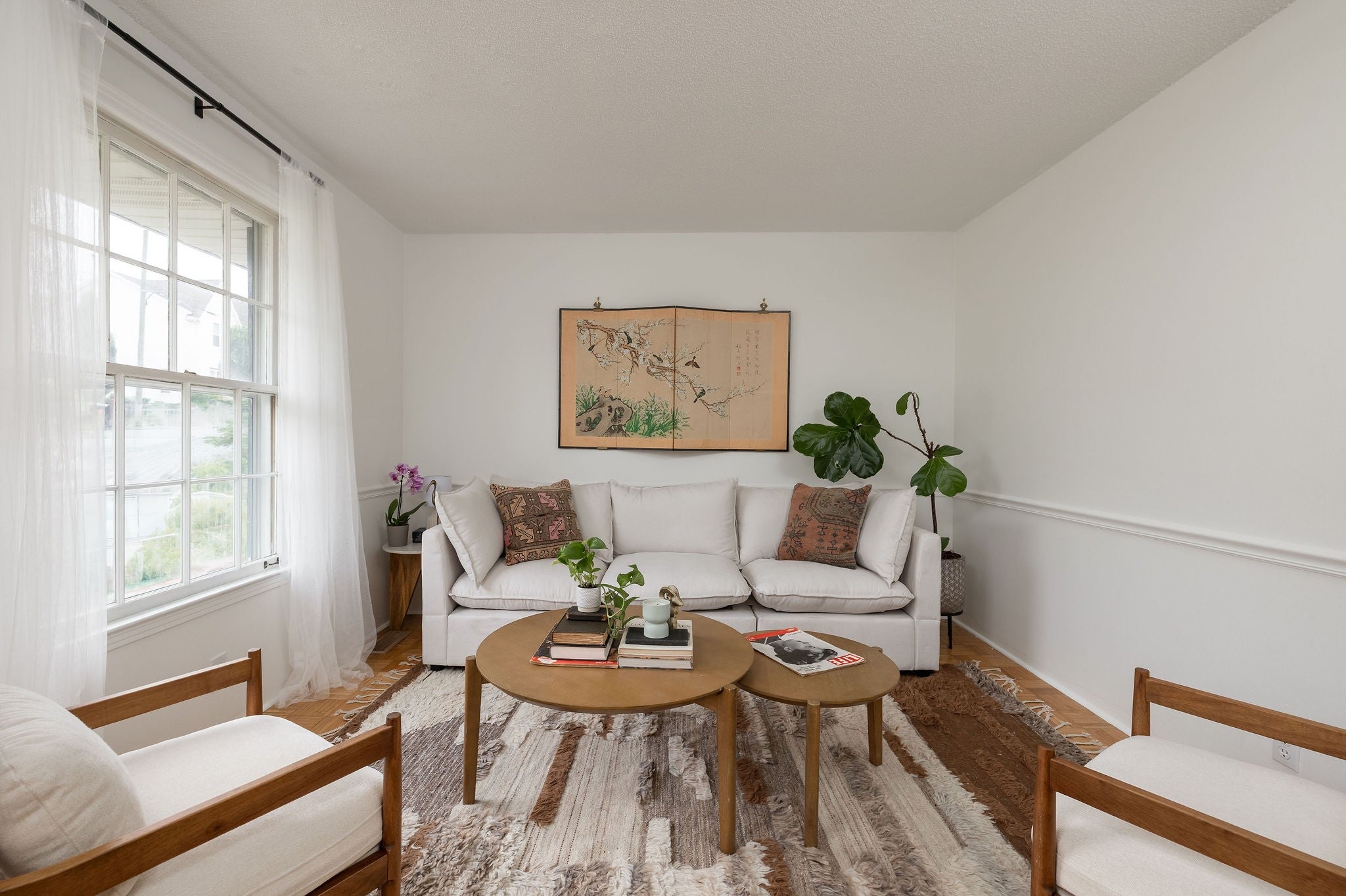 3-bed home for sale in Nashville, TN 37209, 681 James Ave 681 James Ave, Nashville TN 37209 3-bed home, photo 2 of 34
