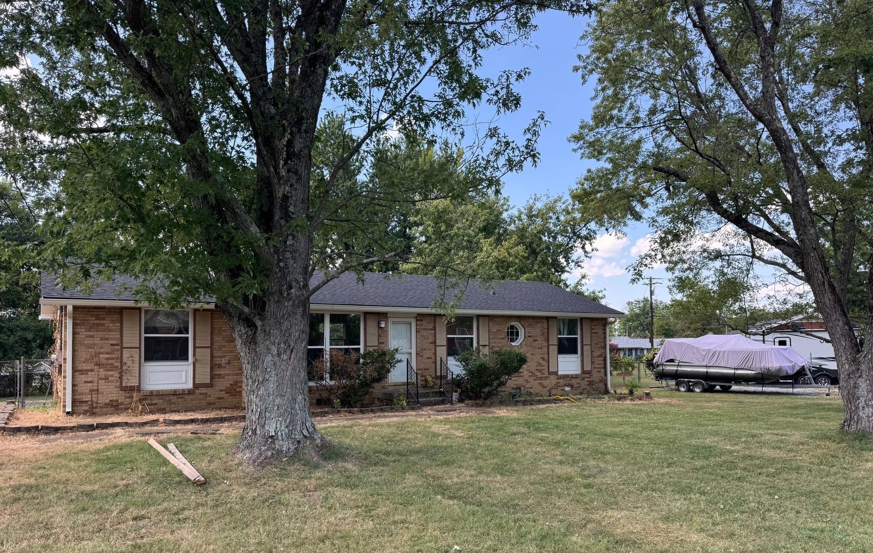 3.0-bed rental at 307 Crestridge Dr