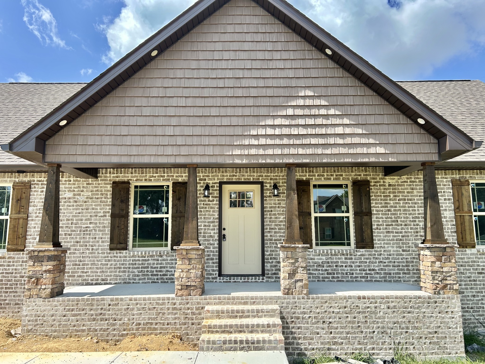173 Randall Ln