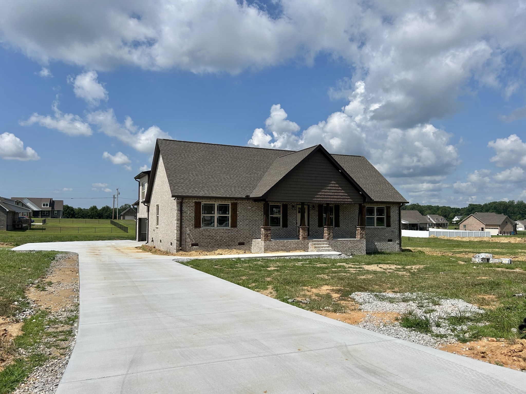 173 Randall Ln