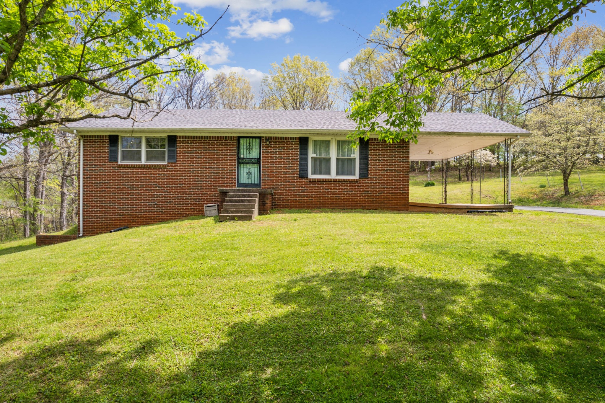 Listing image 4