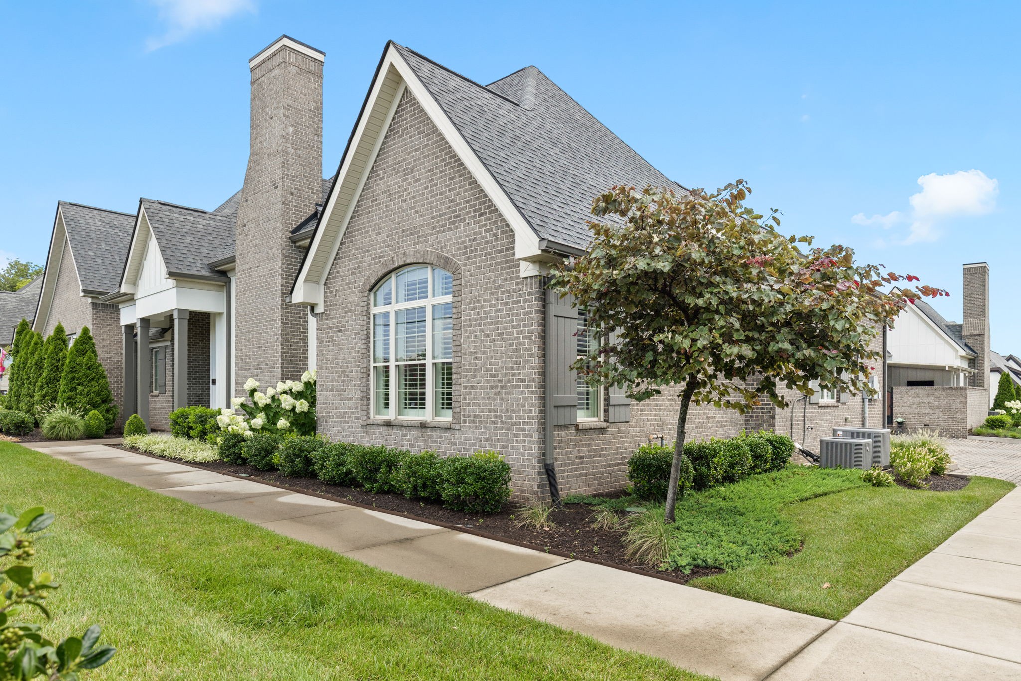 129 Sawgrass Way