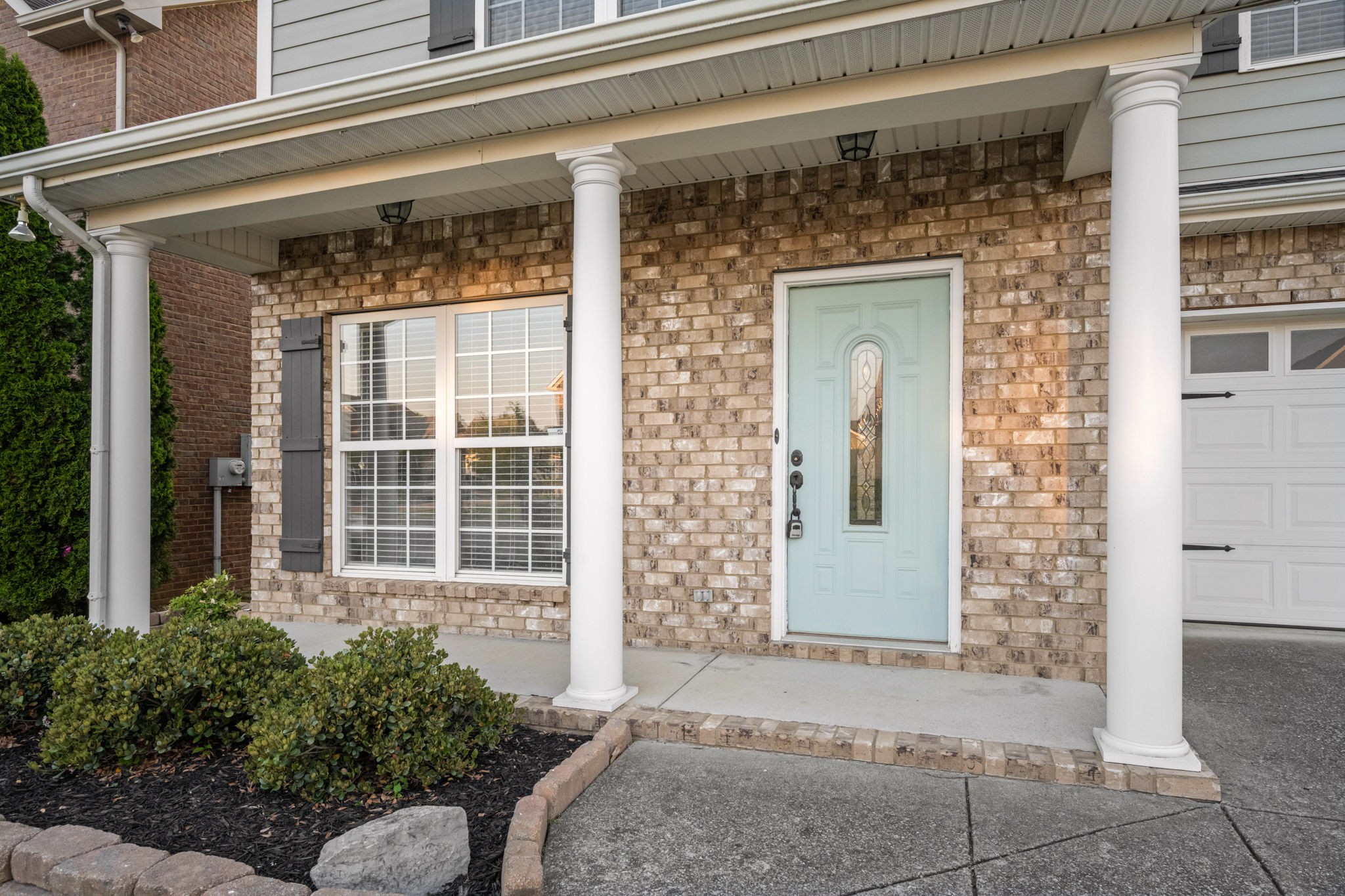 1509 Barnsley Dr