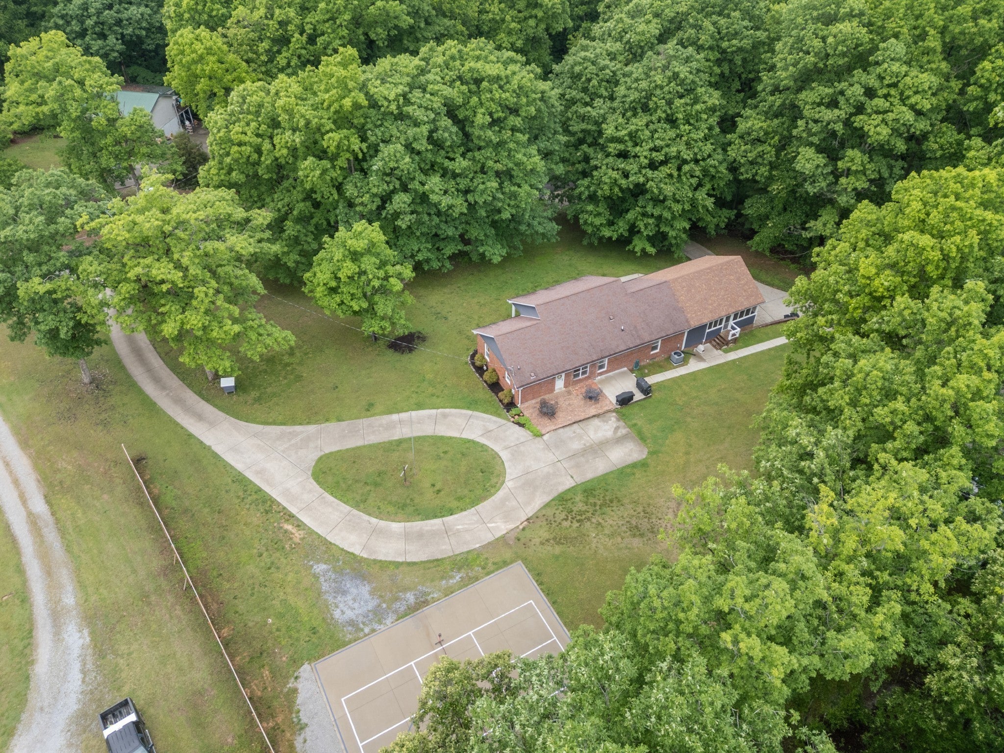 216 Rouse Rd