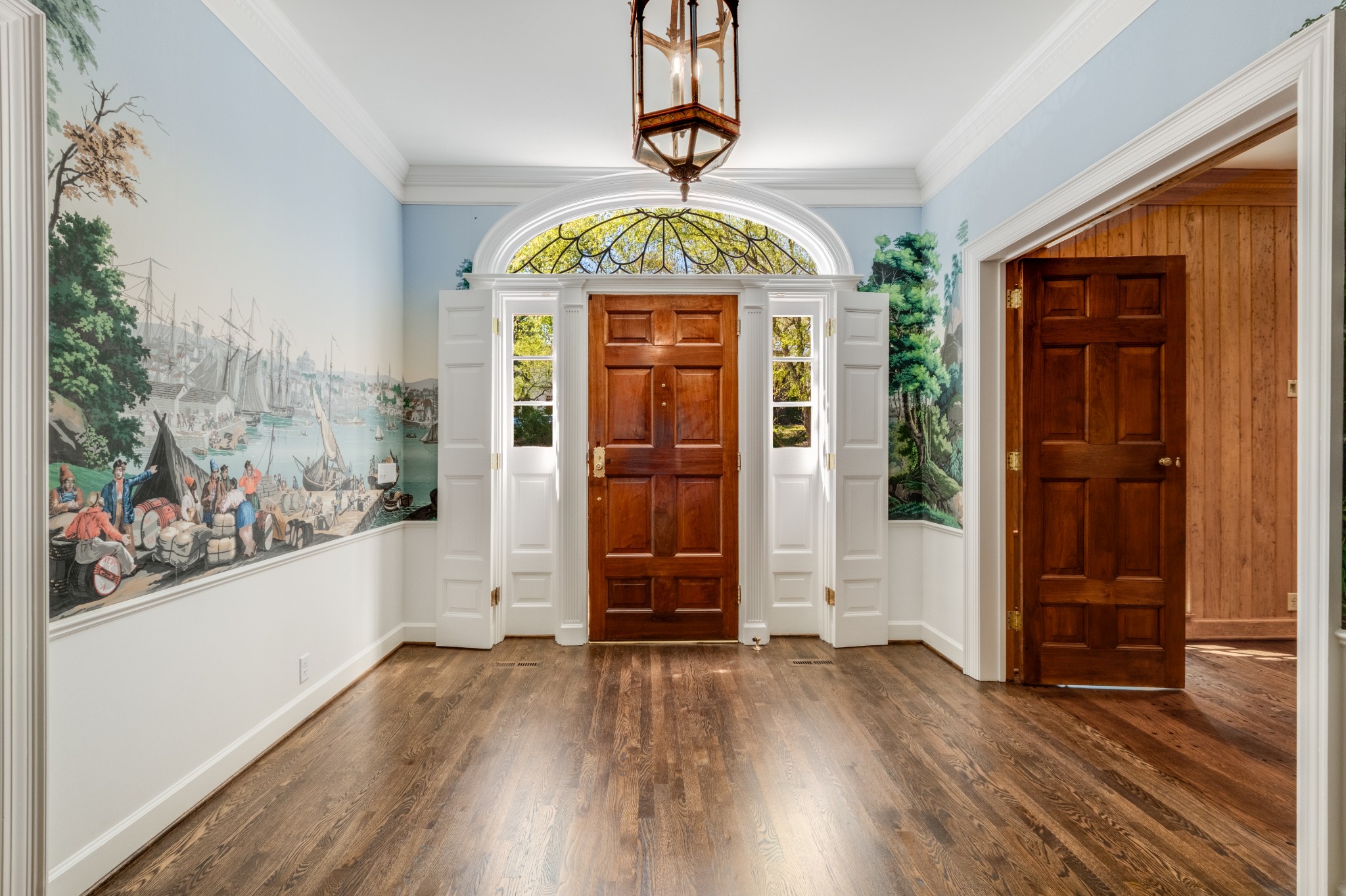 2156 Golf Club Ln