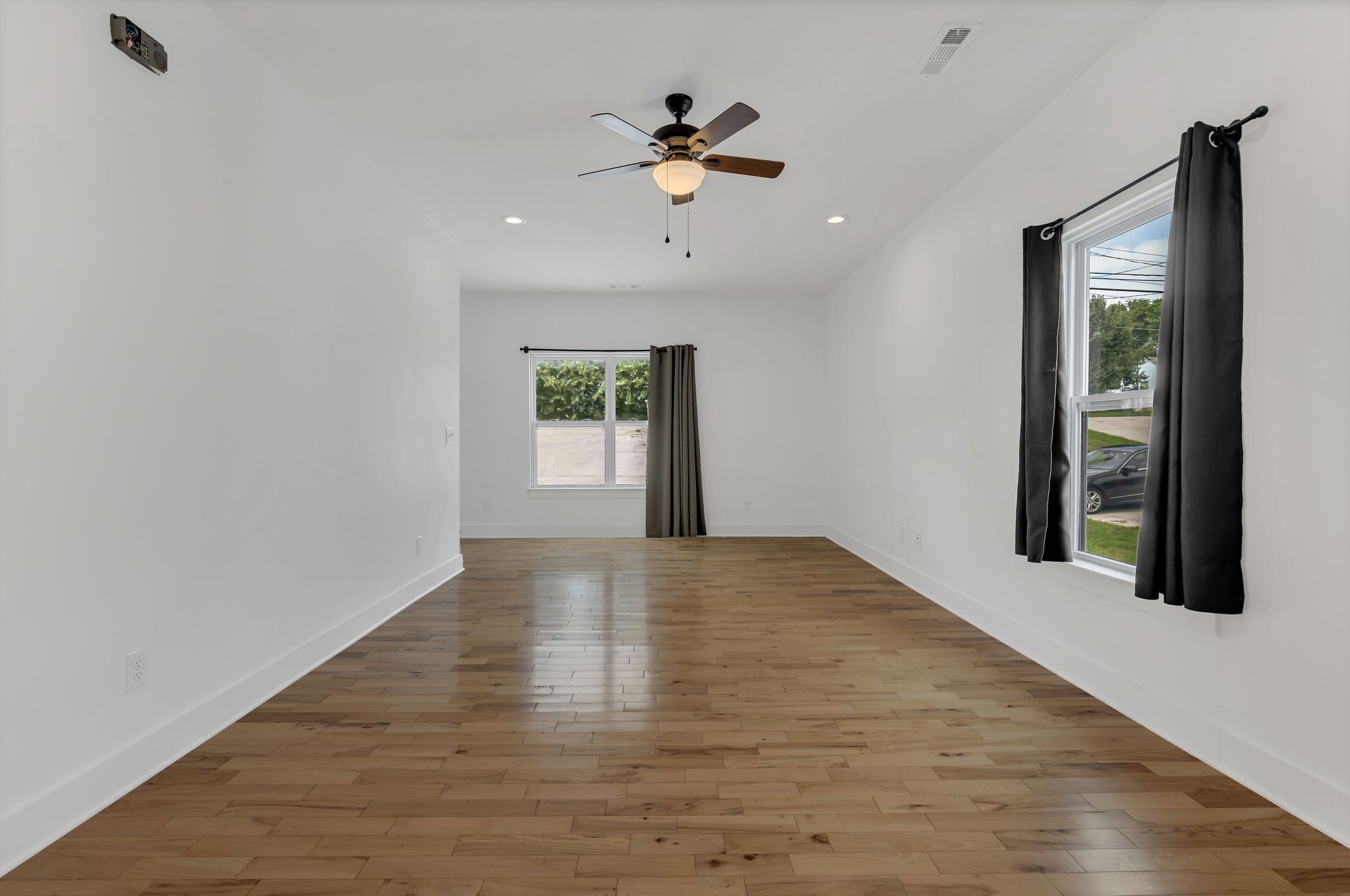 1235 Vultee Blvd