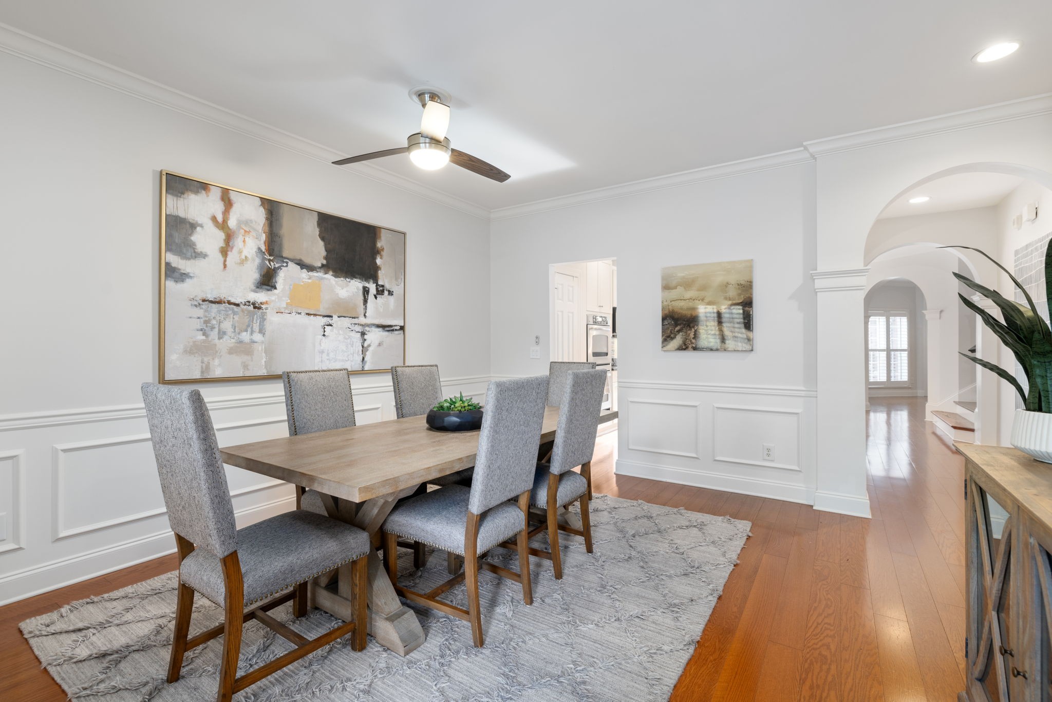 1406 Burnside Dr