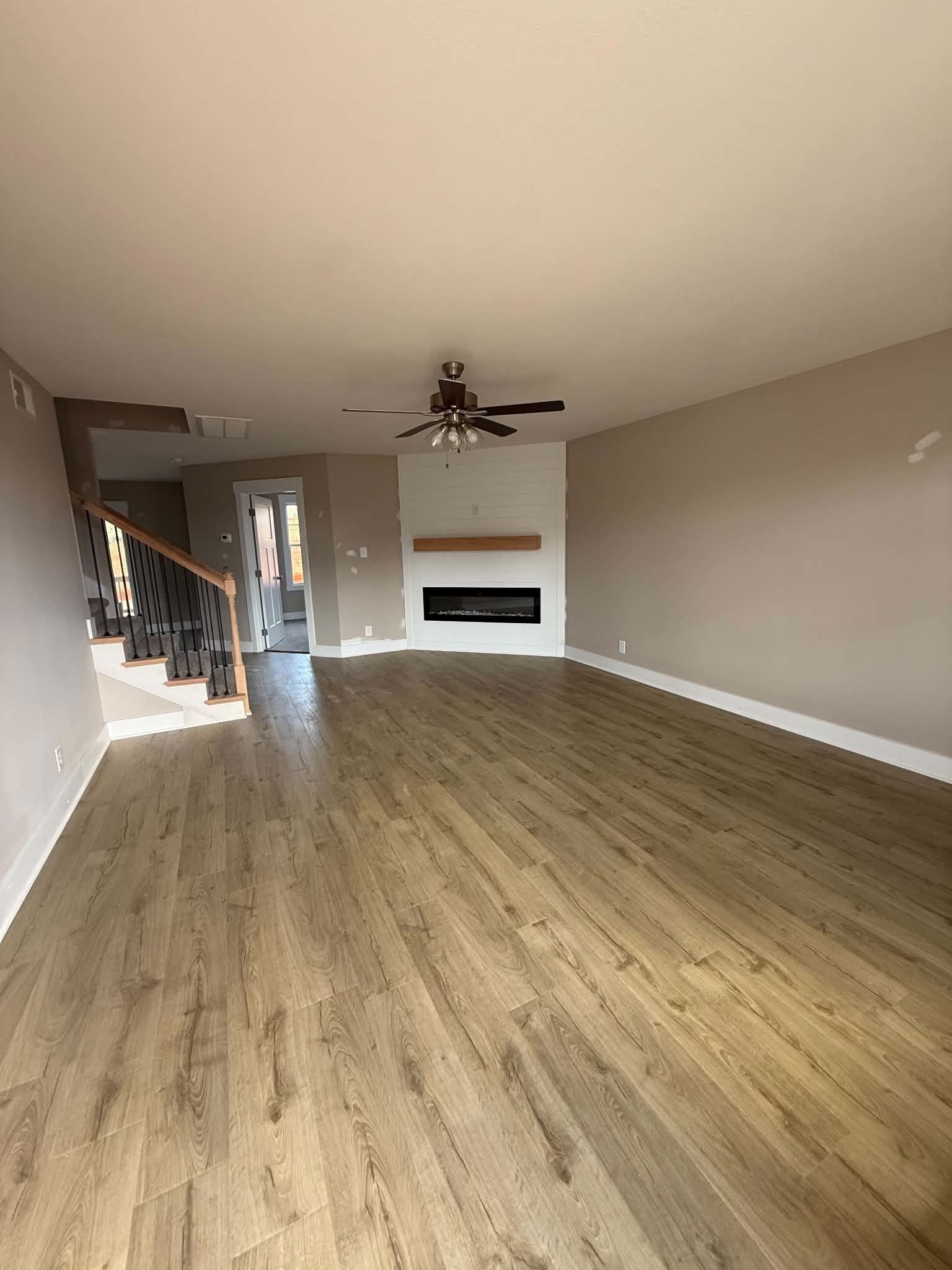 319 Cardinal Creek