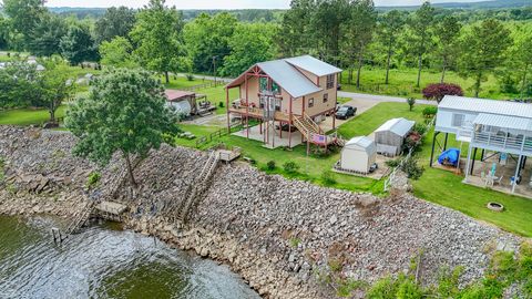 230 Silver Water Ln Counce TN 38326