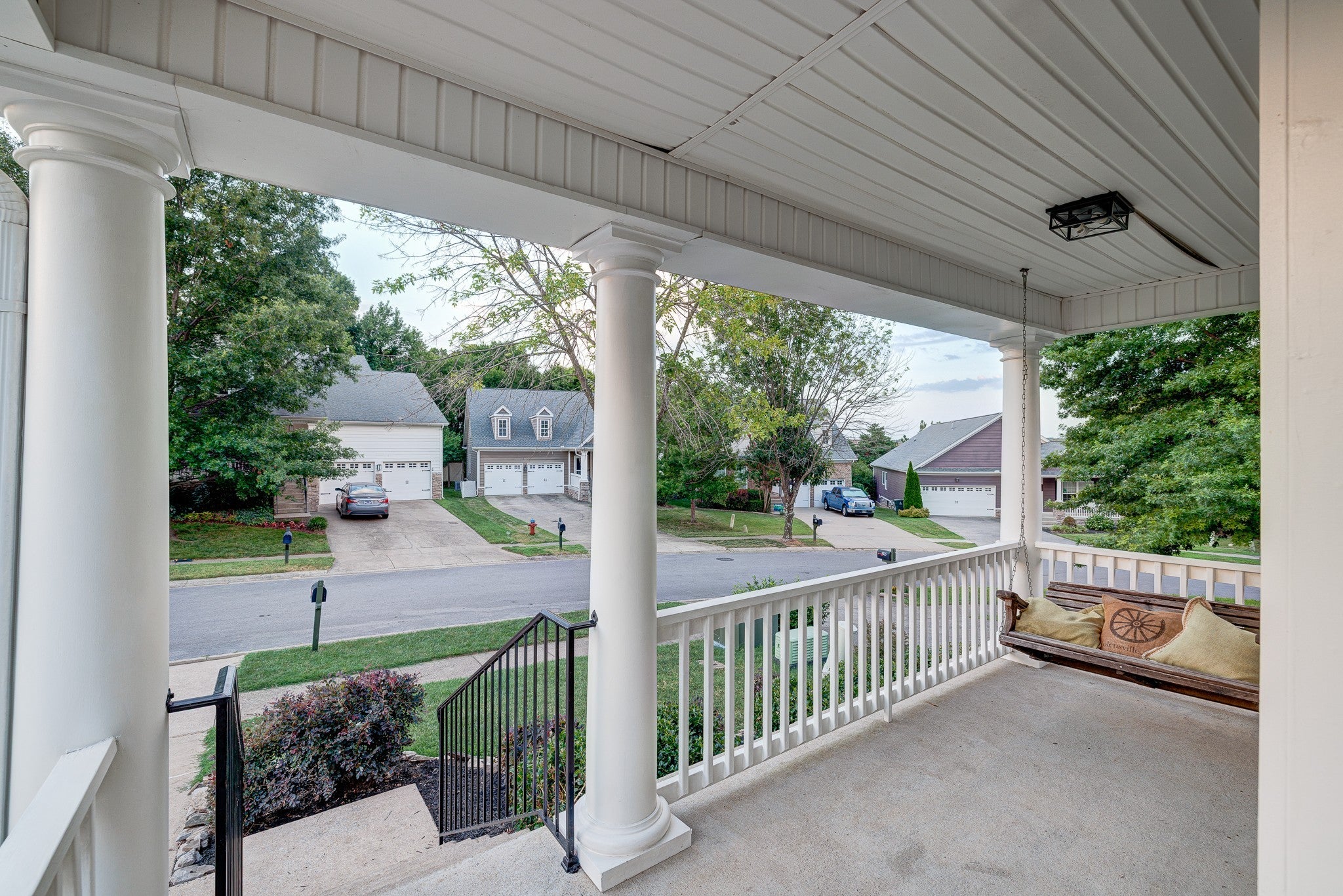 3331 Redmon Hl