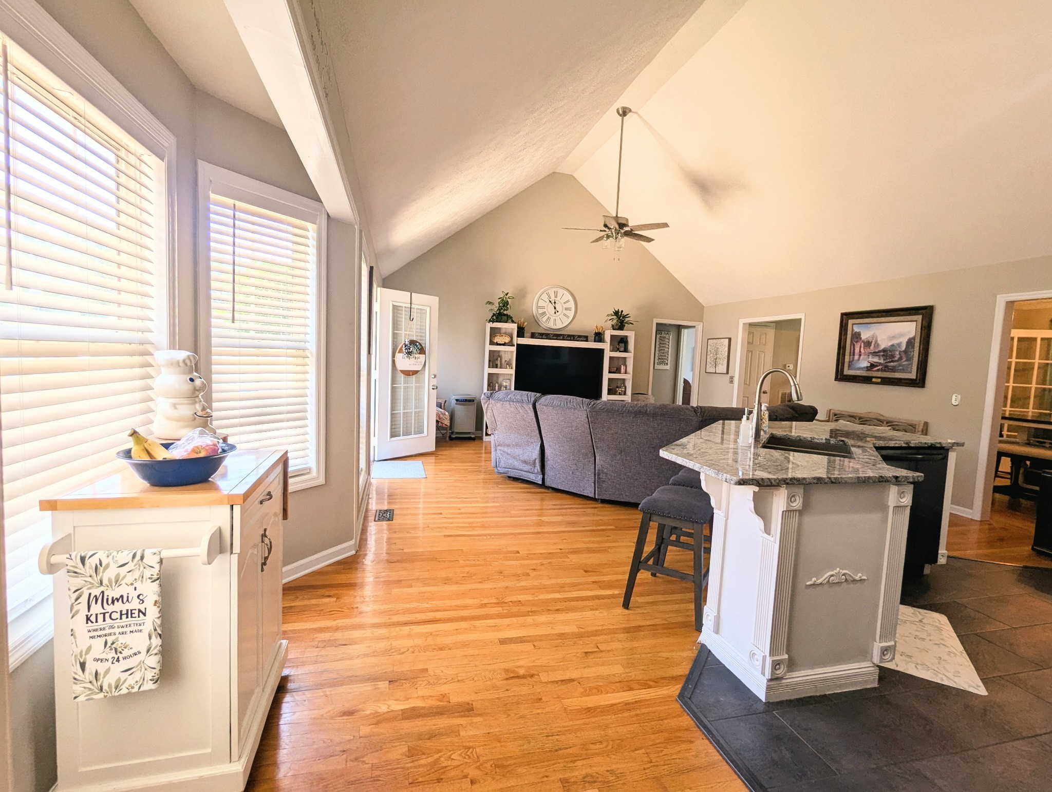5407 SalemView Ct