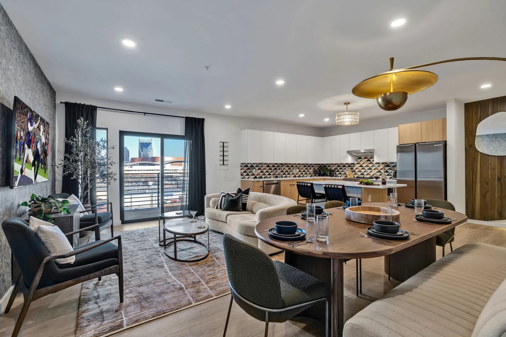 Photo 1 of 65 — 635 7th Ave S 405, Nashville, TN 37203