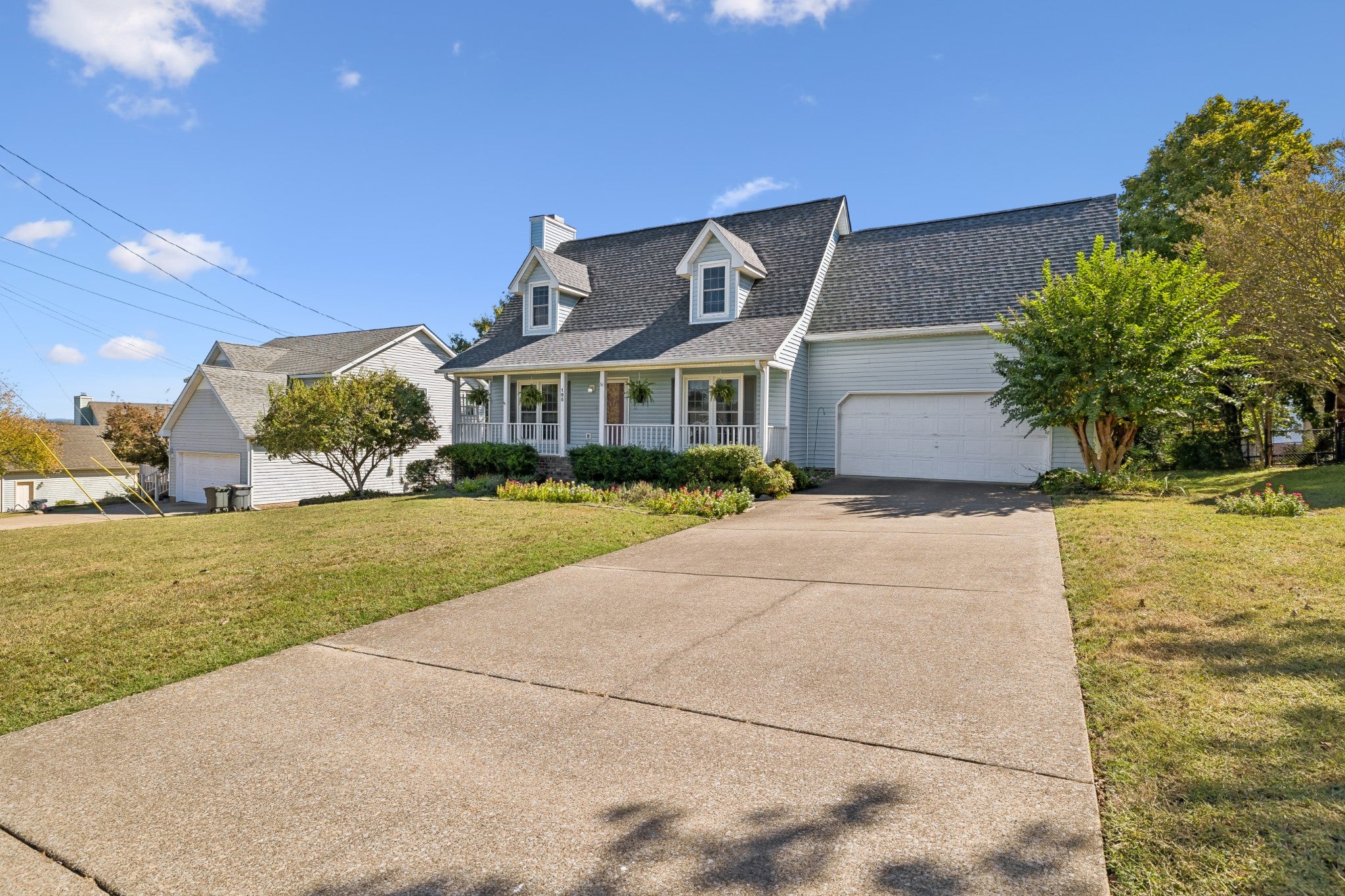 105 Saint Martins Ln