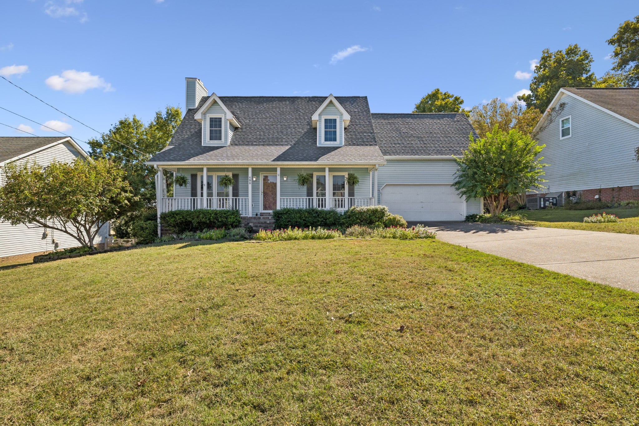 105 Saint Martins Ln