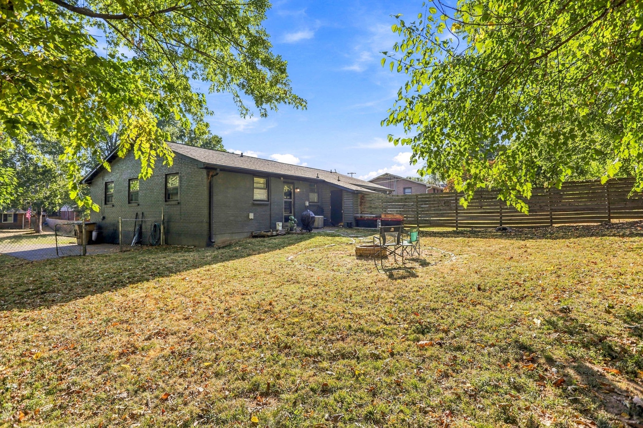 314 Lorna Dr