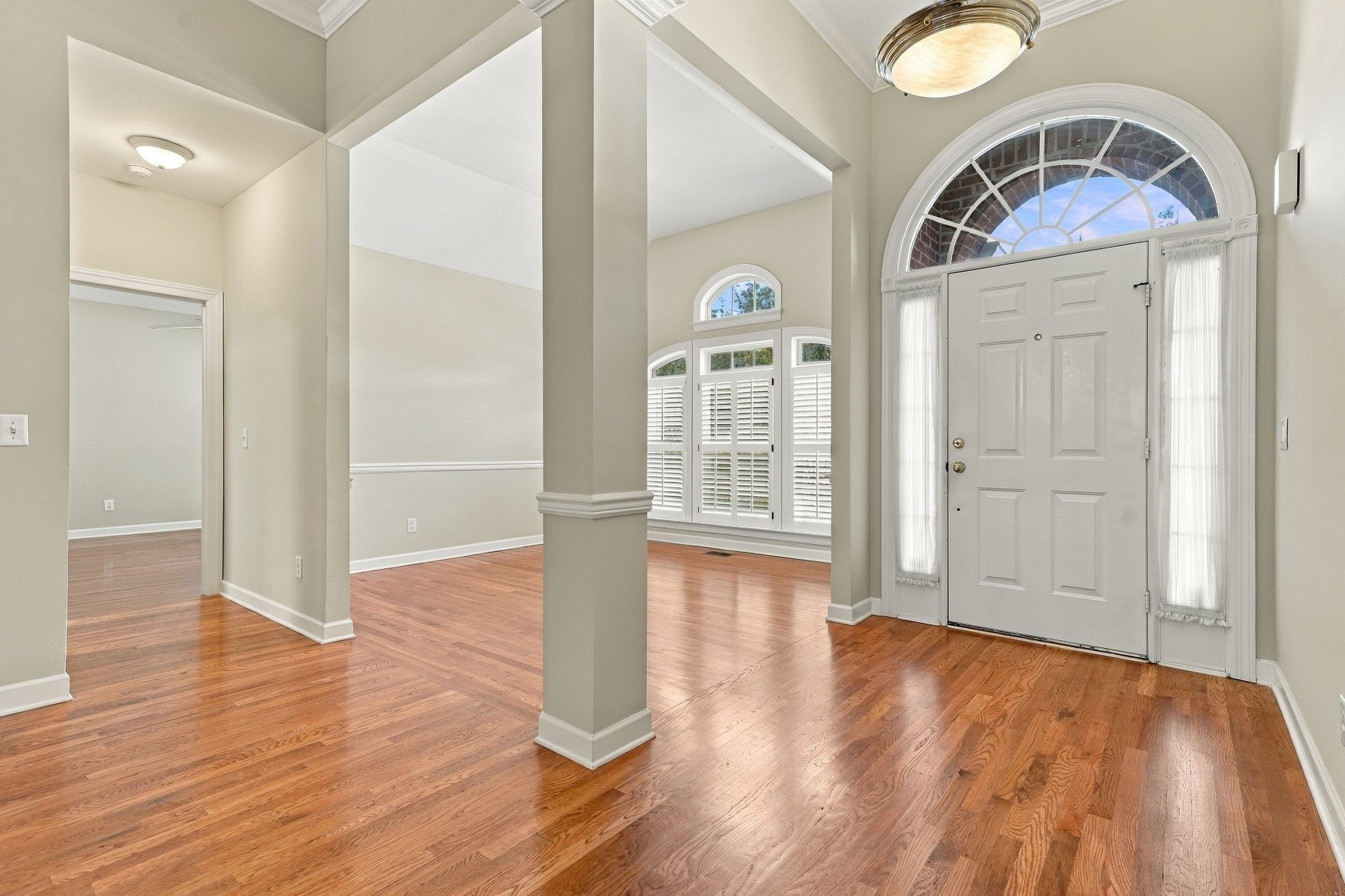 425 Wellington Sq