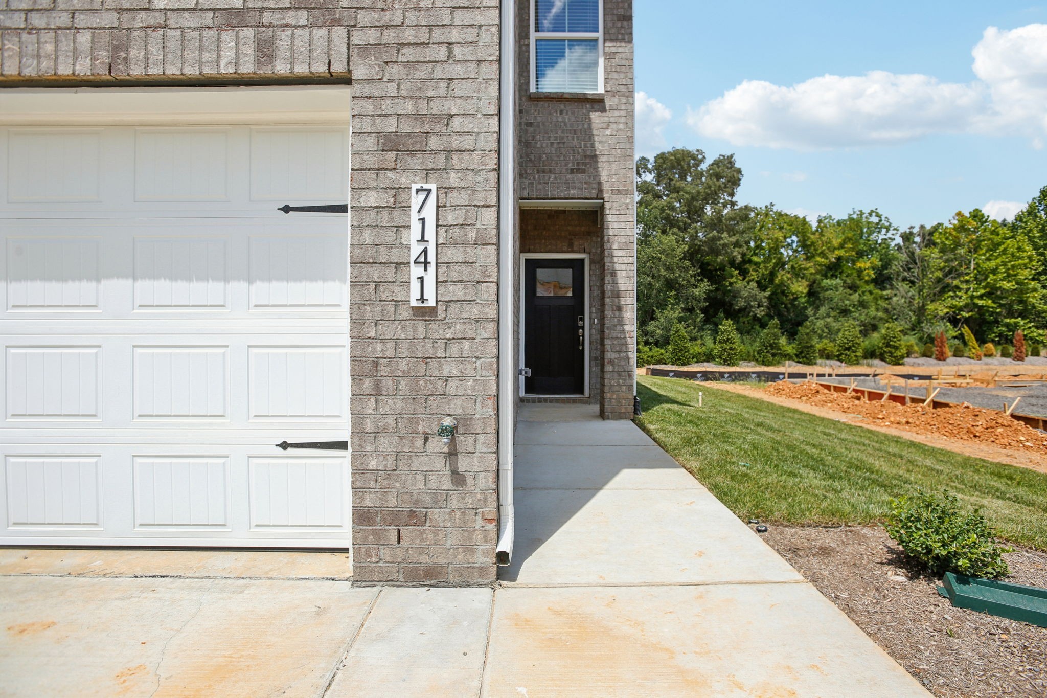 7141 Cedarcrest Lane