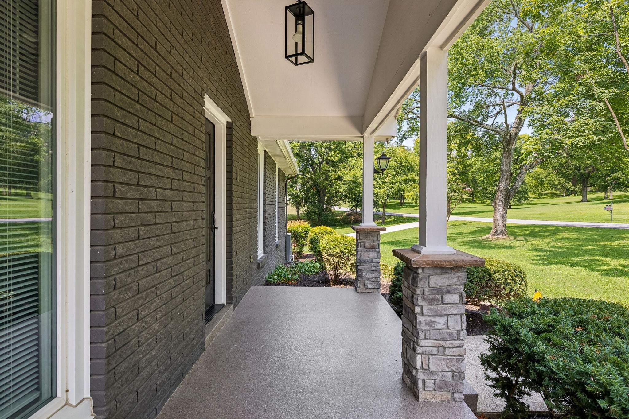 326 Draper Cir