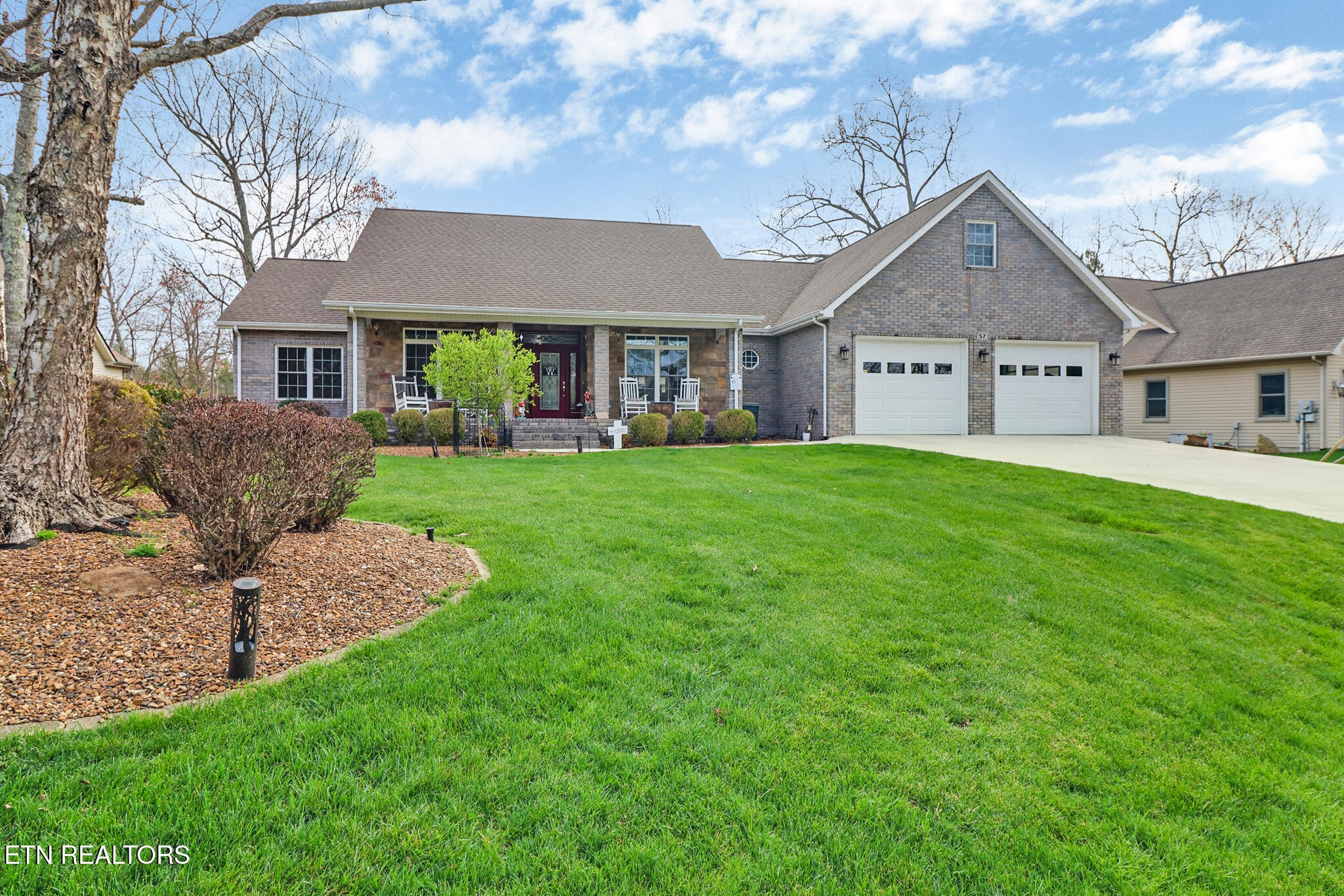 57 Inwood Terrace