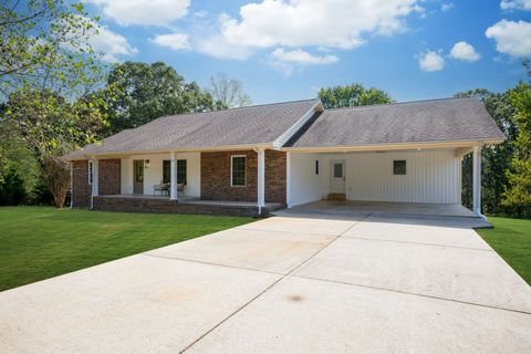 220 Wolfe Boulevard Erin TN 37061