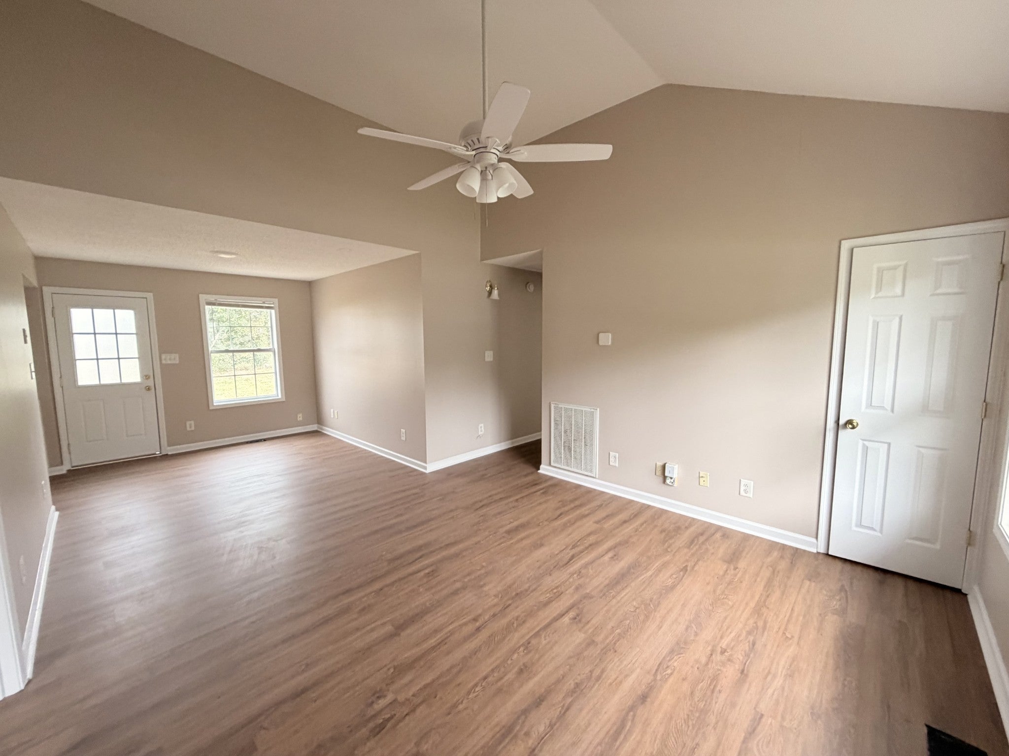 404 Cranklen Cir