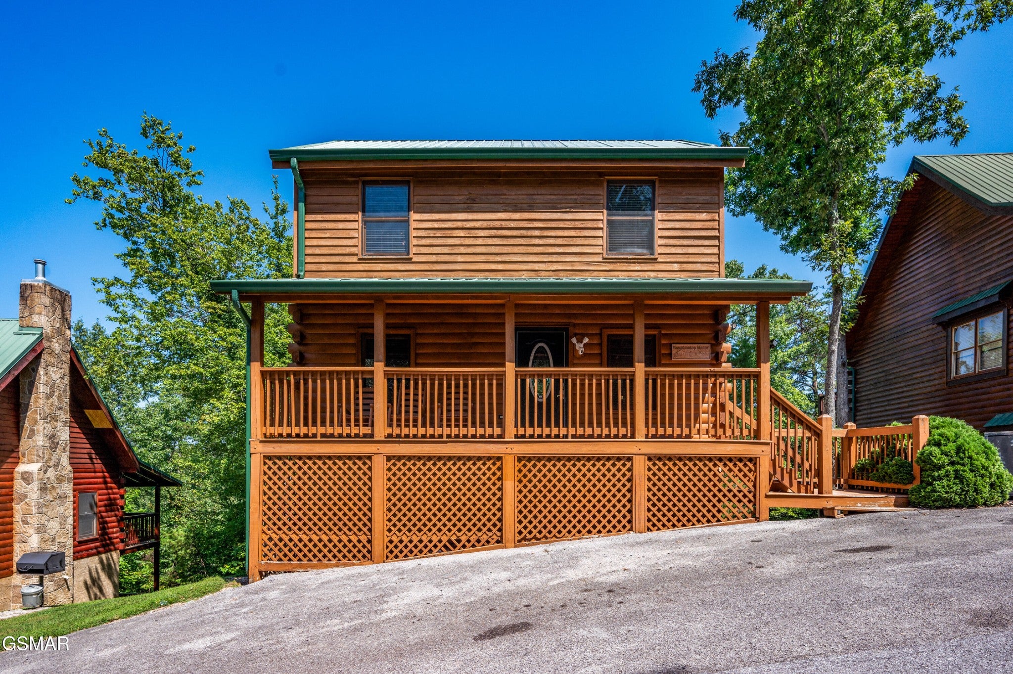 737 Chickasaw Gap Way