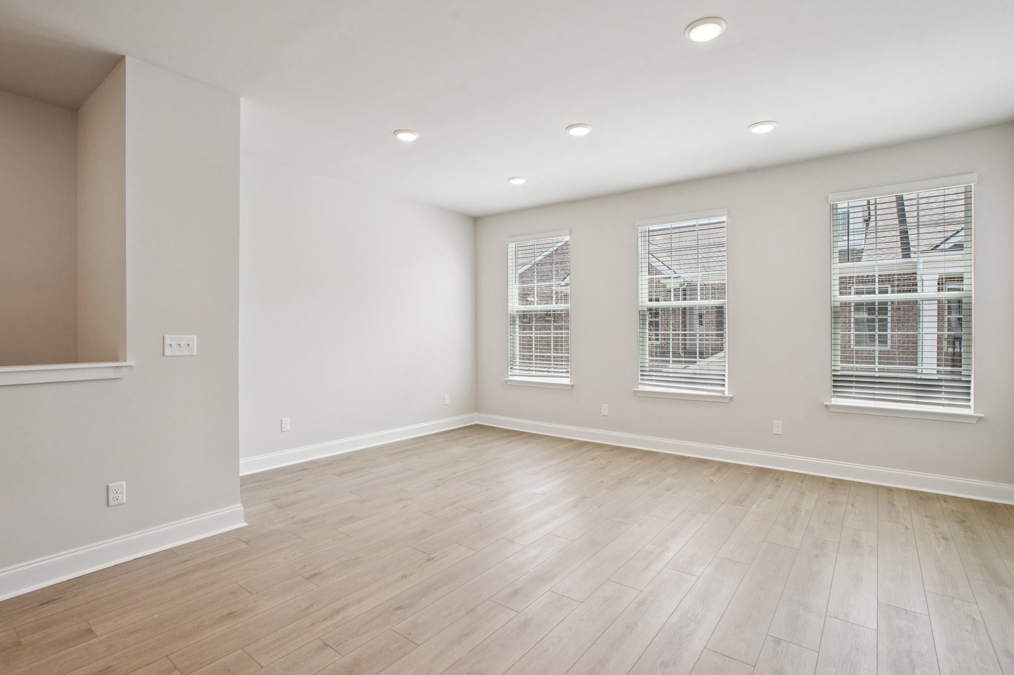 2718 Willowoak Trl 2803