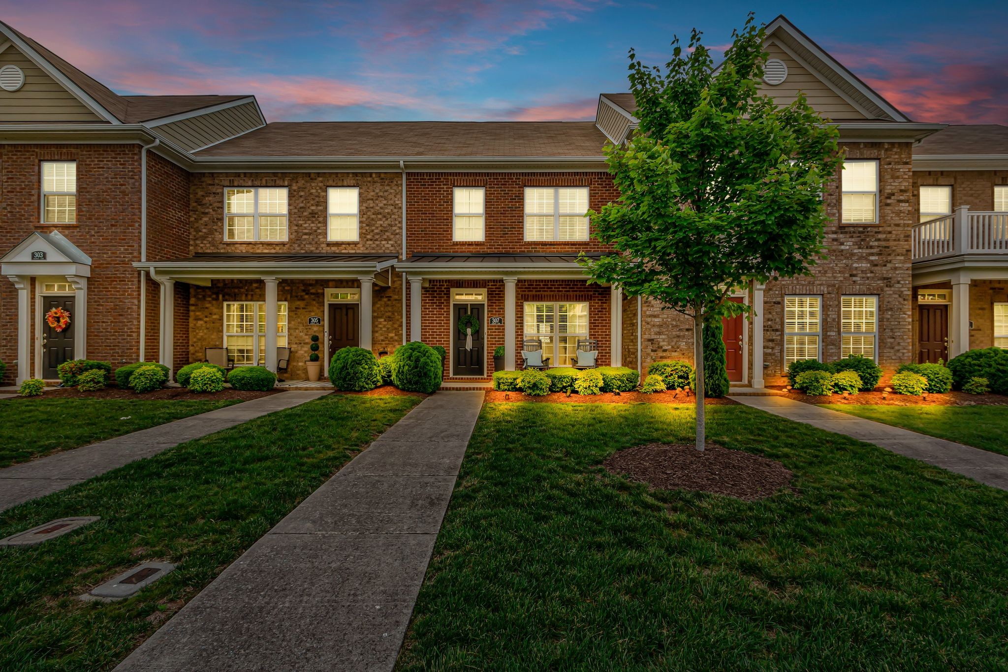 307 Oldbury Ln