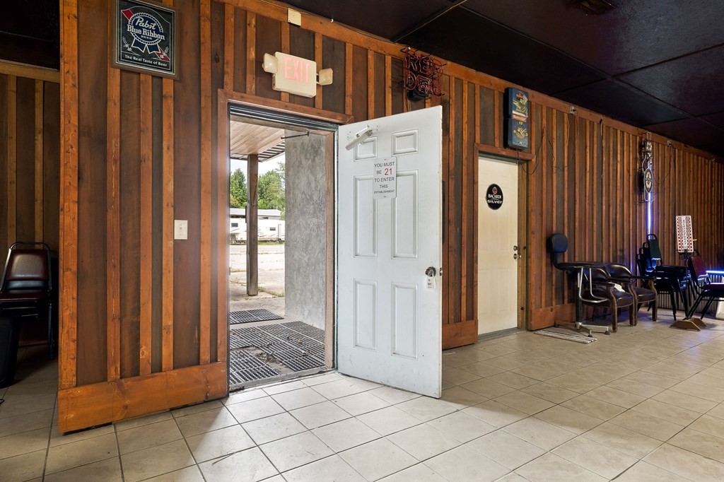 14127 CROSSVILLE HWY