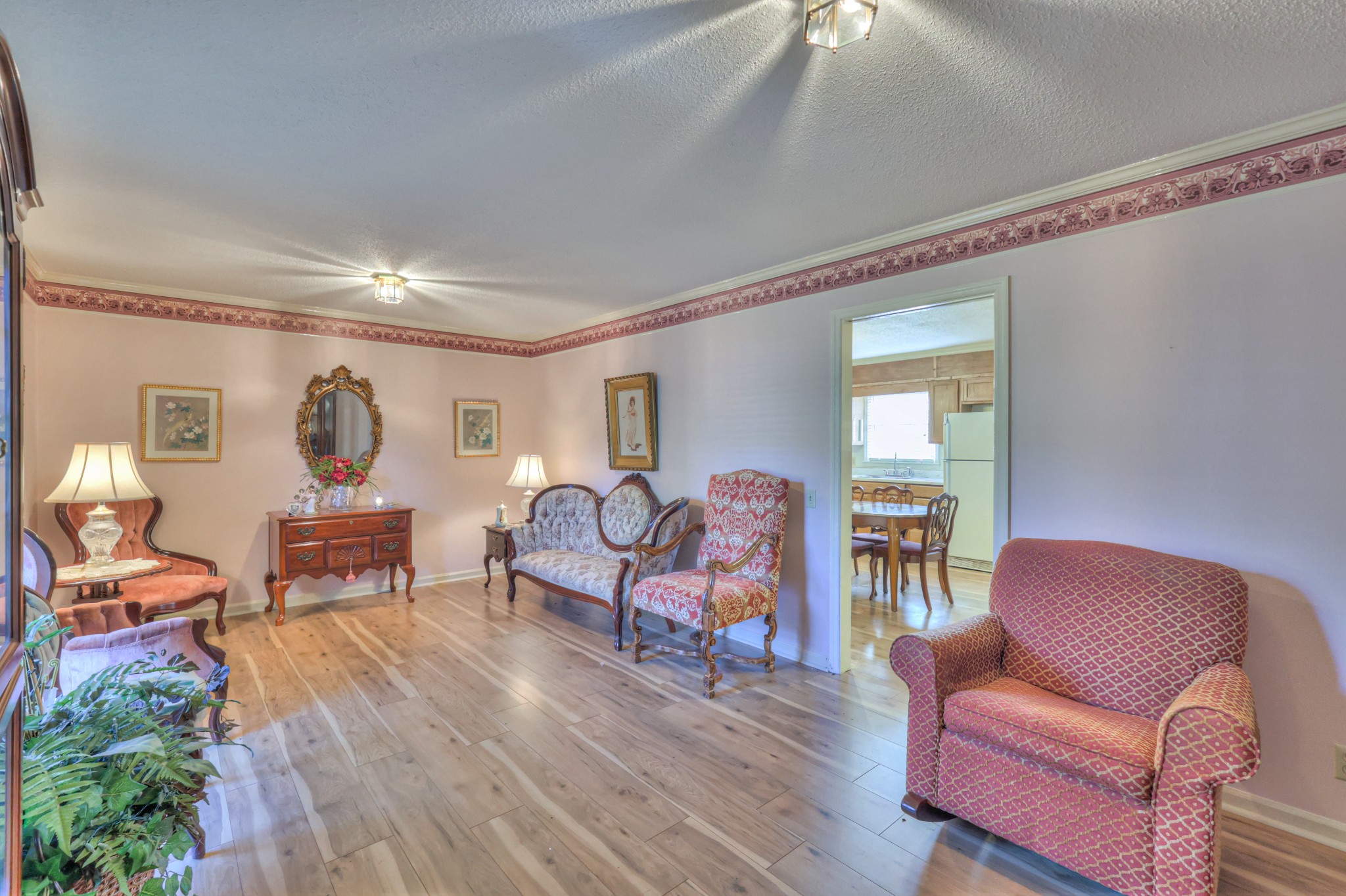 703 Dow Dr