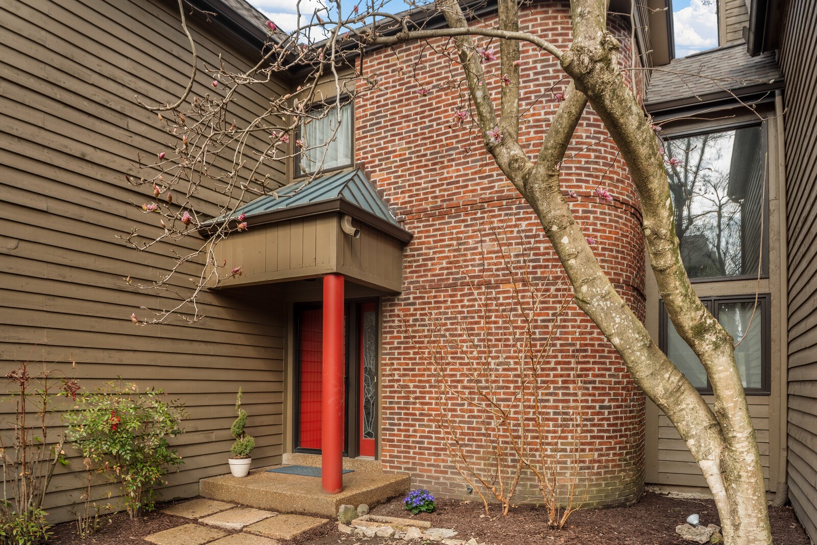 708 Harpeth Trace Dr