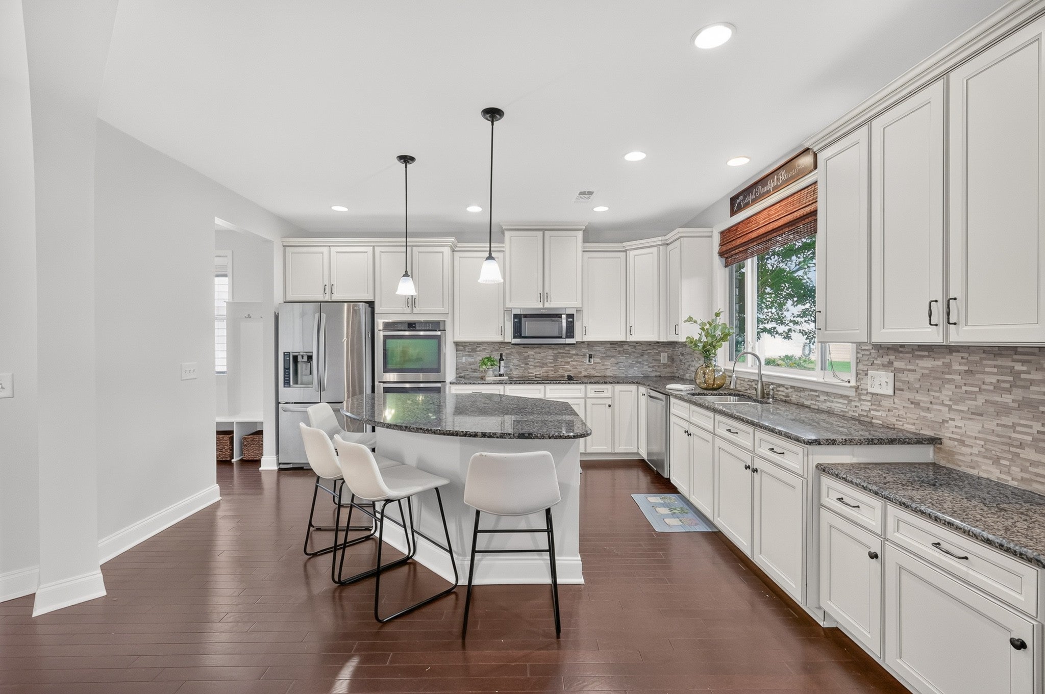 1109 Stockwell Dr