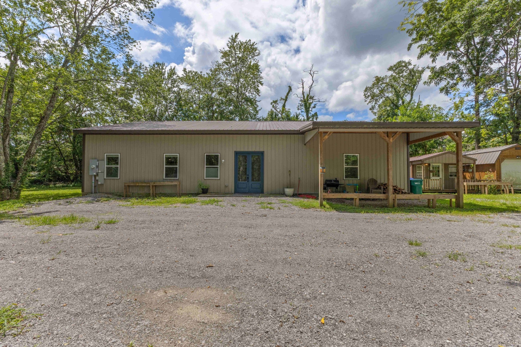 176 S Palmers Chapel Rd