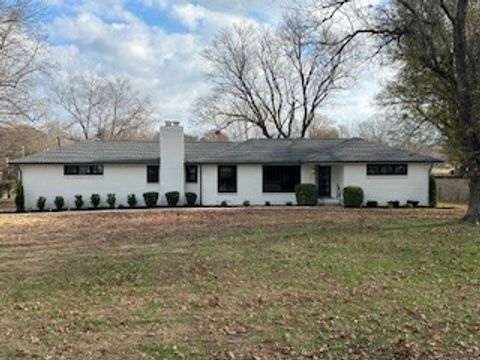 283 Lake Terrace Dr Hendersonville TN 37075