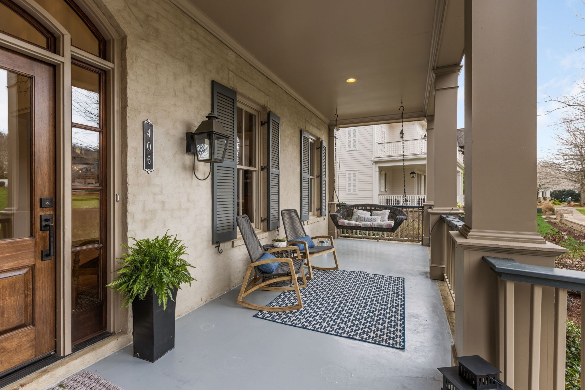 406 Wild Elm St