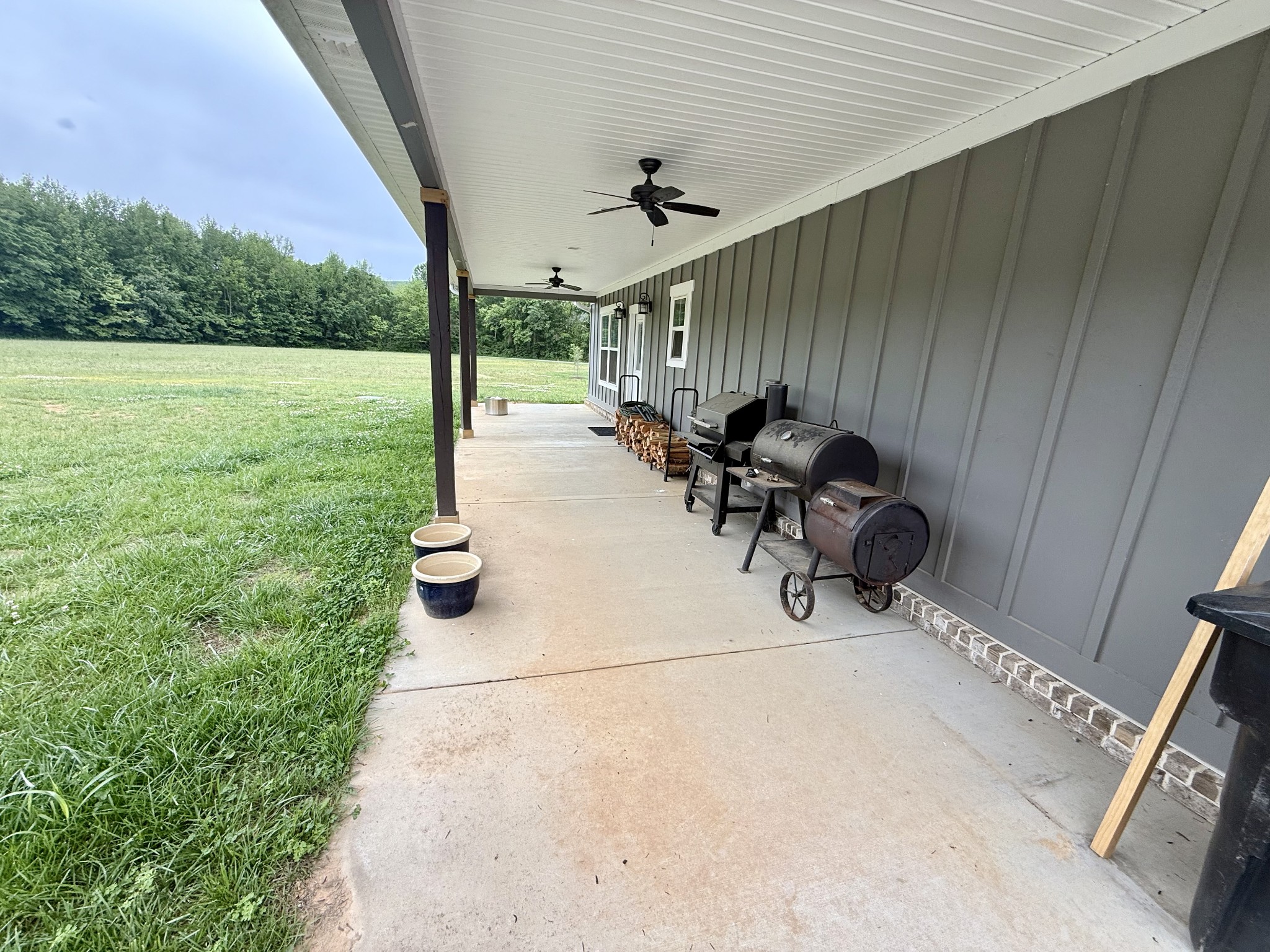 69 Meadows Rd