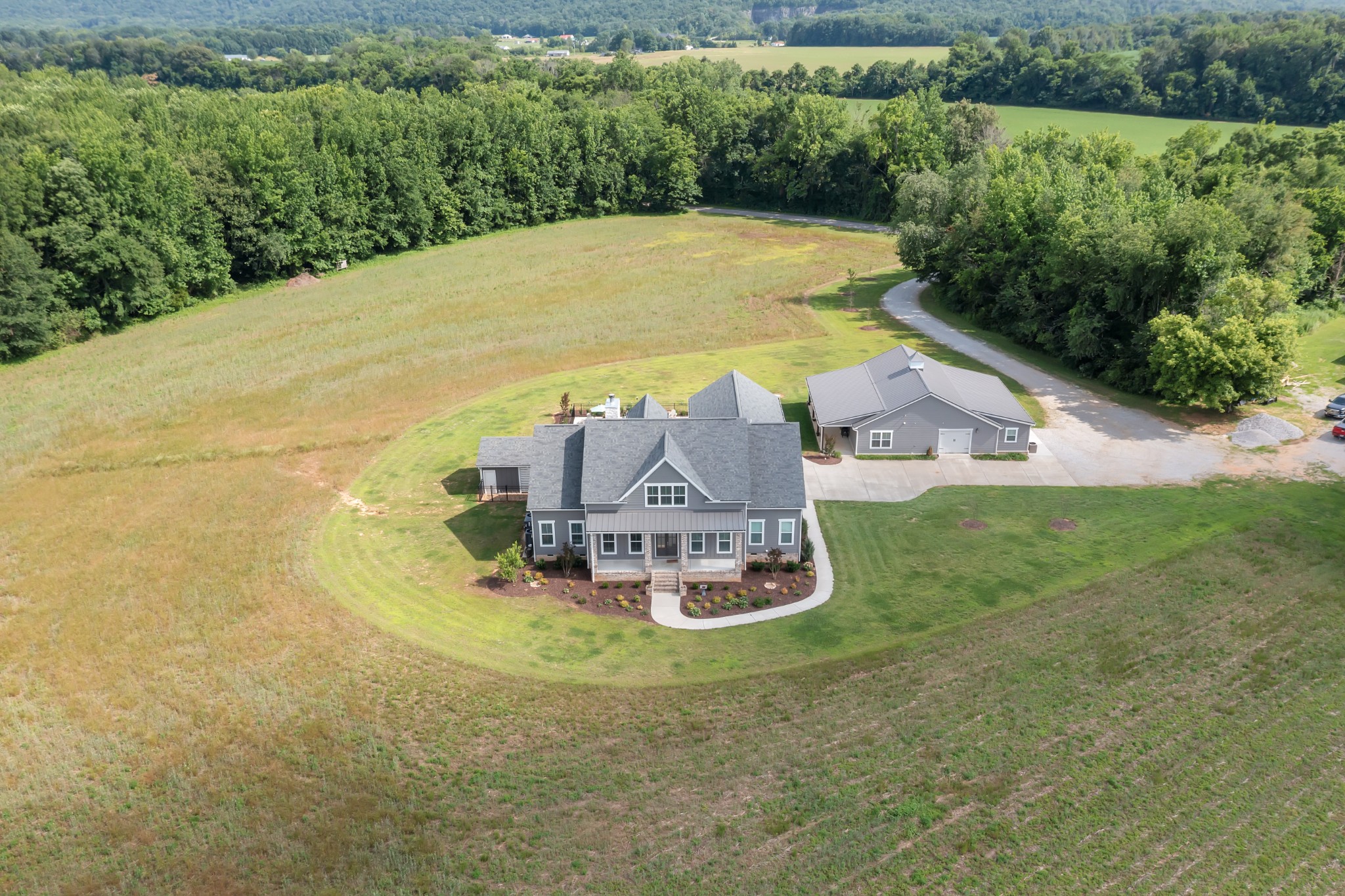 69 Meadows Rd