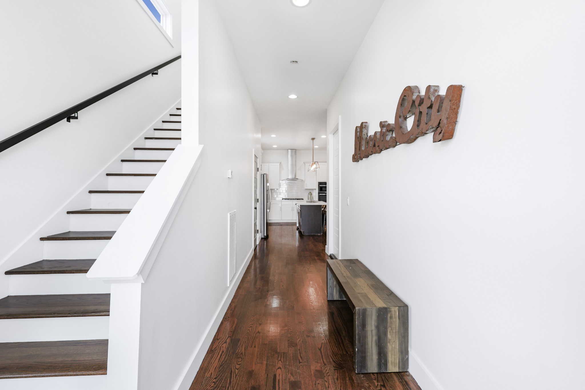 1085 Whites Creek Pike