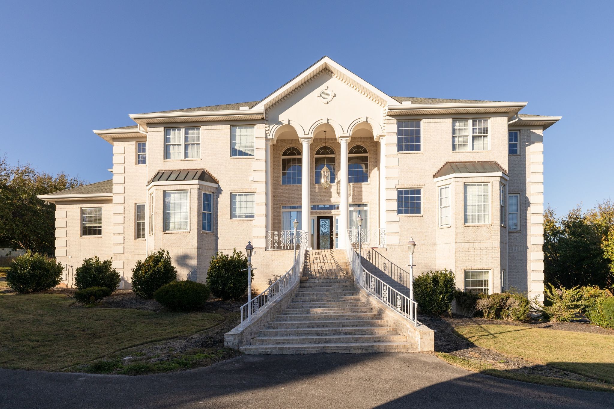 6024 Rock Springs Rd